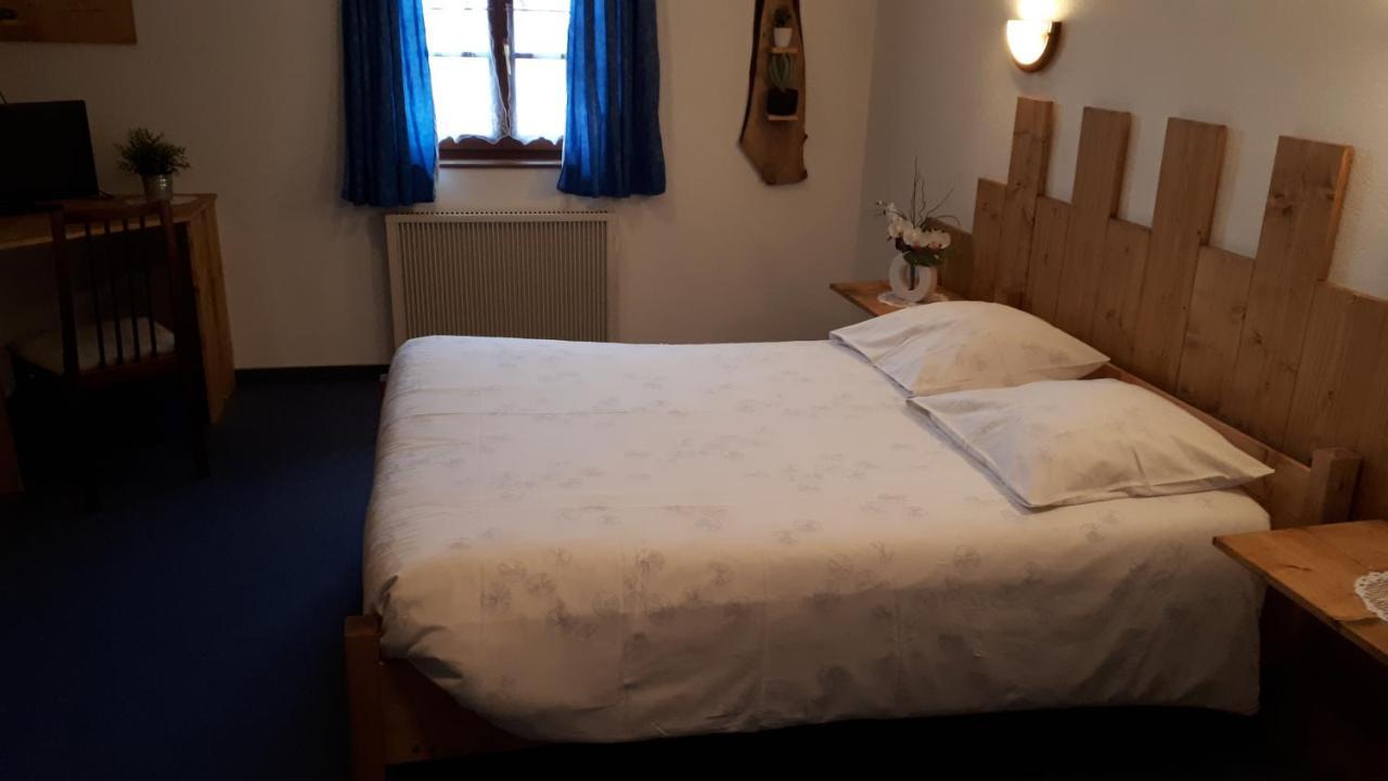Maison D'Hotes Douce Nuit Obermodern Esterno foto